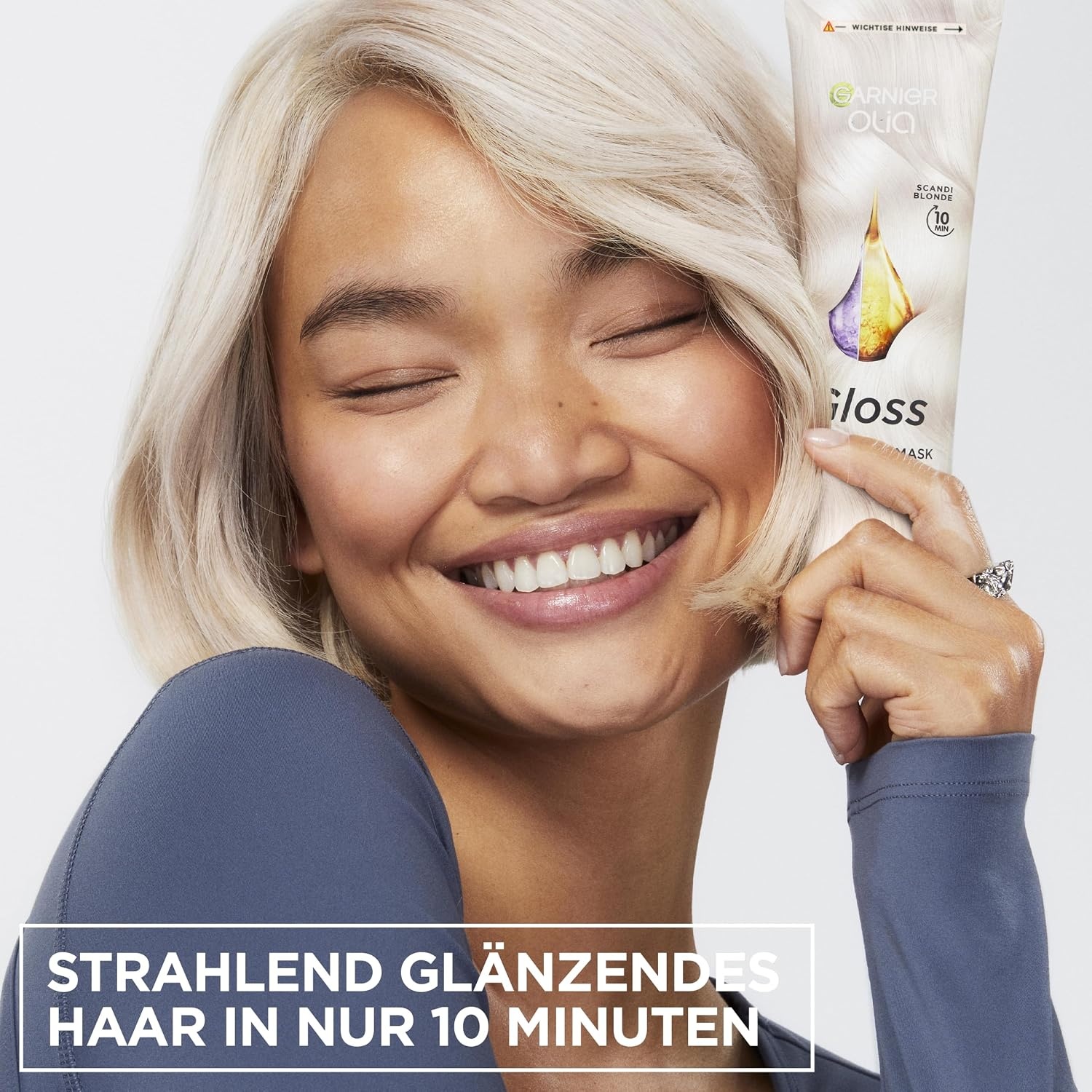 image:imageOlia Gloss Toning Hair Mask Repariert bis zu 1 Jahr Haarschden bis zu 72h sichtbarer Glanz intensiviert die Haarfarbe bis zu 4 Haarwschen wie eine Haarmaske anwendbar Scandi BlondeScandi Blonde